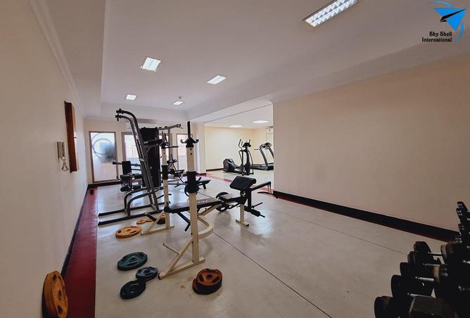 957607 - Property Image 2