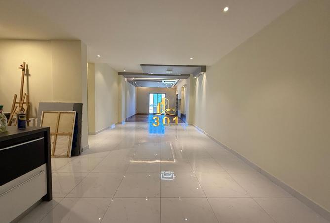 962413 - Property Image 2