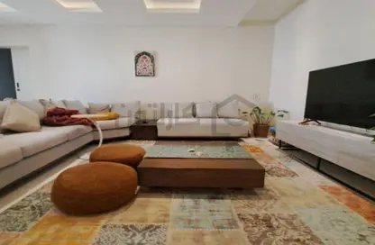 Villa - 7+ Bedrooms - 7+ Bathrooms for sale in Sanad - Central Governorate