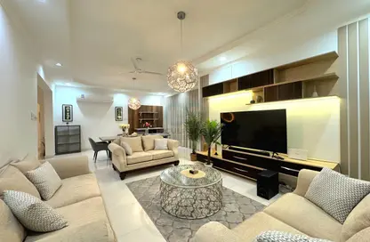 Apartment - 2 Bedrooms - 4 Bathrooms for rent in Hidd - Muharraq Governorate