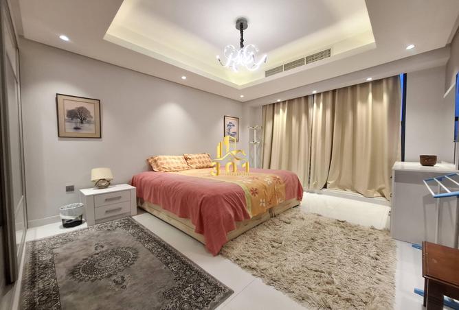 971150 - Property Image 3