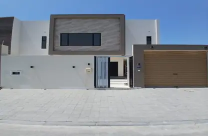 Villa - 4 Bedrooms - 4 Bathrooms for sale in Hamala - Northern Governorate