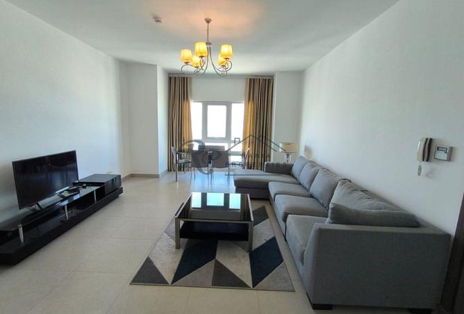 987082 - Property Image 2