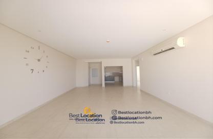 Apartment - 2 Bedrooms - 2 Bathrooms for rent in Bu Kowarah - Riffa - Southern Governorate