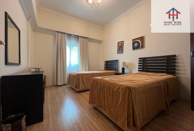 987339 - Property Image 3