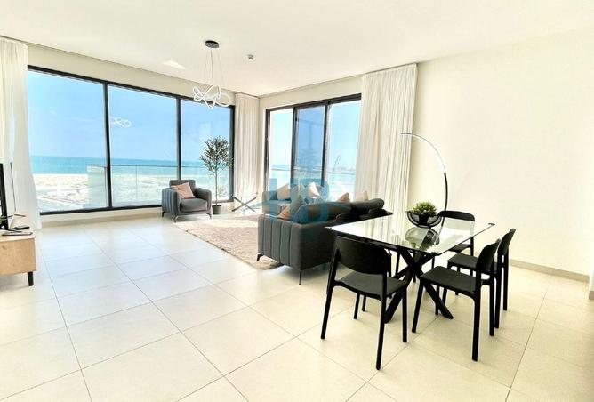 988216 - Property Image 3