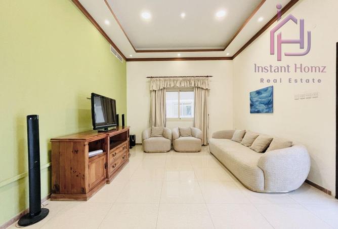 974436 - Property Image 2