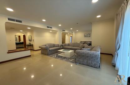 Apartment - 2 Bedrooms - 3 Bathrooms for rent in Adliya - Manama - Capital Governorate