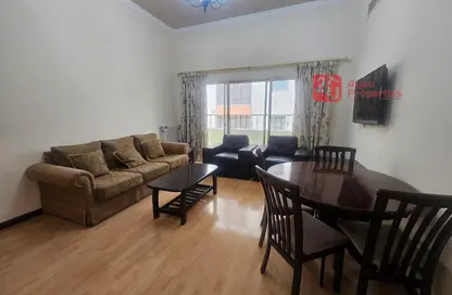 Apartment - 2 Bedrooms - 2 Bathrooms for rent in Mahooz - Manama - Capital Governorate