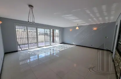 فيلا - 5 غرف نوم - 6 حمامات للبيع في أمواج هومز - أمواج - المحرق فيلا - 5 غرف نوم - 6 حمامات للبيع في أمواج هومز - أمواج - المحرق