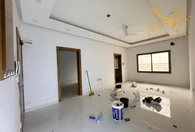 982947 - Property Image 3