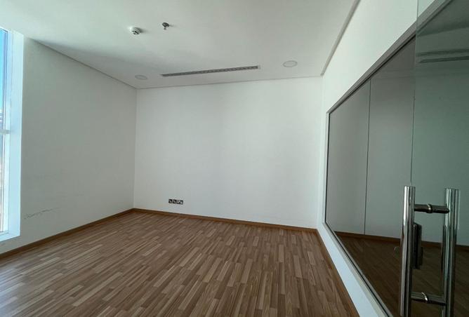 957751 - Property Image 2