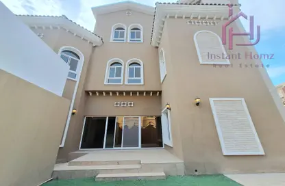 Villa - 4 Bedrooms - 4 Bathrooms for rent in Janabiya - Northern Governorate