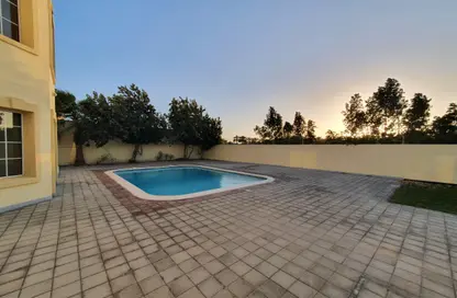 Villa - 5 Bedrooms - 6 Bathrooms for rent in Janabiya - Northern Governorate