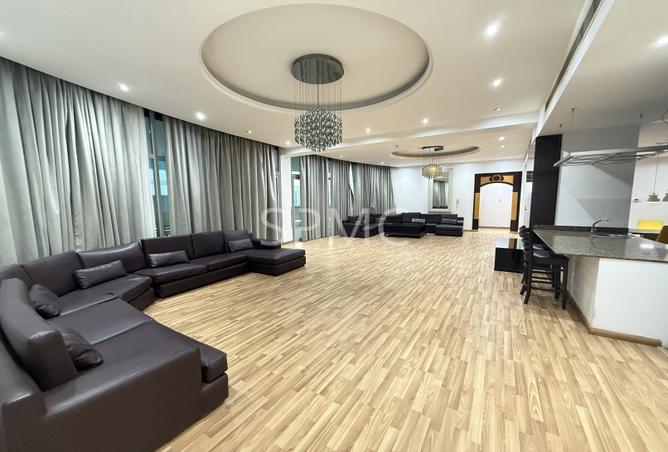 985031 - Property Main Image