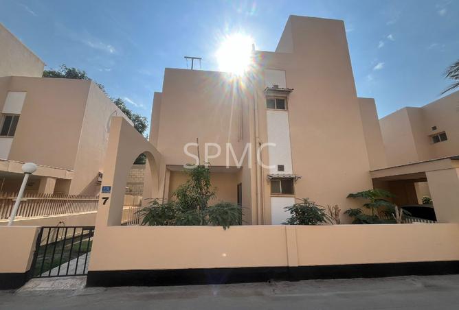 978031 - Property Main Image