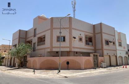 عمارة بالكامل - استوديو - 6 حمامات للبيع في بوري - المحافظة الشمالية