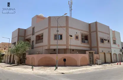 عمارة بالكامل - استوديو - 6 حمامات للبيع في بوري - المحافظة الشمالية