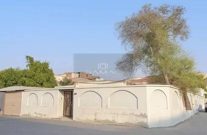تاون هاوس - 3 غرف نوم - 3 حمامات للبيع في مدينة عيسى - المحافظة الوسطى