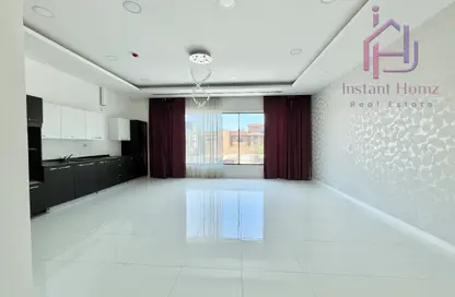 Apartment - 2 Bedrooms - 2 Bathrooms for rent in Sanad - Central Governorate