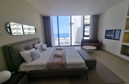 Duplex - 2 Bedrooms - 3 Bathrooms for rent in Al Juffair - Capital Governorate