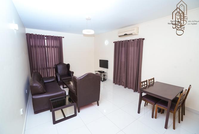872828 - Property Image 2