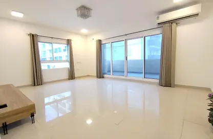Apartment - 3 Bedrooms - 3 Bathrooms for rent in Hidd - Muharraq Governorate Apartment - 3 Bedrooms - 3 Bathrooms for rent in Hidd - Muharraq Governorate