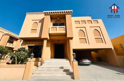 Villa - 4 Bedrooms - 5 Bathrooms for rent in Tubli - Central Governorate