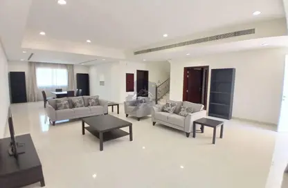 Villa - 4 Bedrooms - 4 Bathrooms for rent in Hamala - Northern Governorate