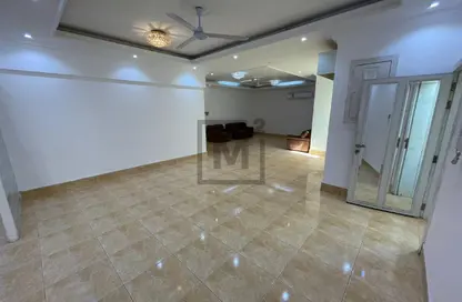 شقة - 3 غرف نوم - 3 حمامات للايجار في سند - المحافظة الوسطى