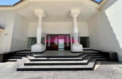 Villa - 5 Bedrooms - 6 Bathrooms for rent in Saar - Northern Governorate