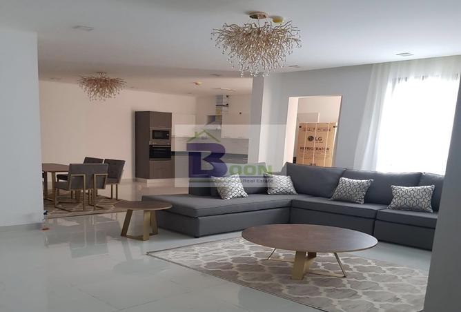 976058 - Property Image 2