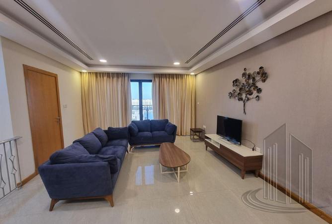 972713 - Property Image 2