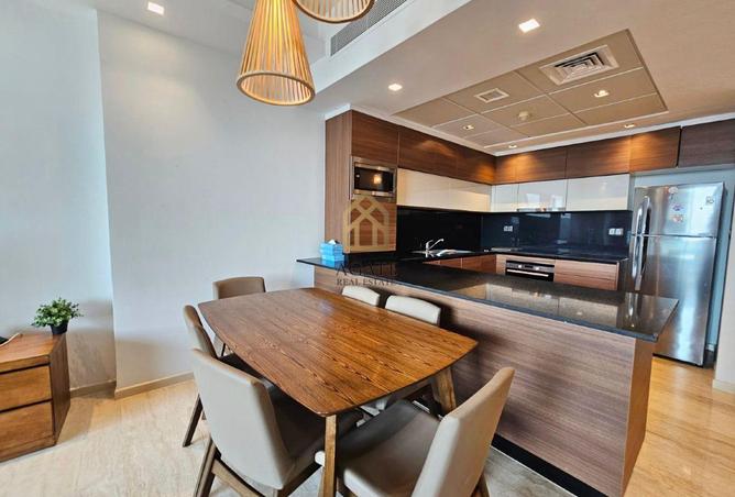 975565 - Property Image 2