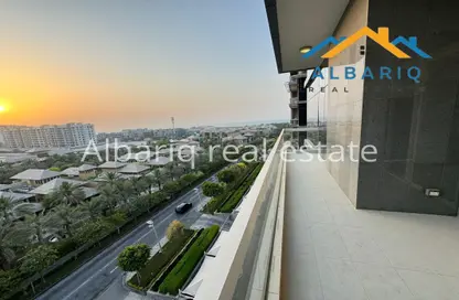Apartment - 3 Bedrooms - 4 Bathrooms for rent in Reef Island - Capital Governorate