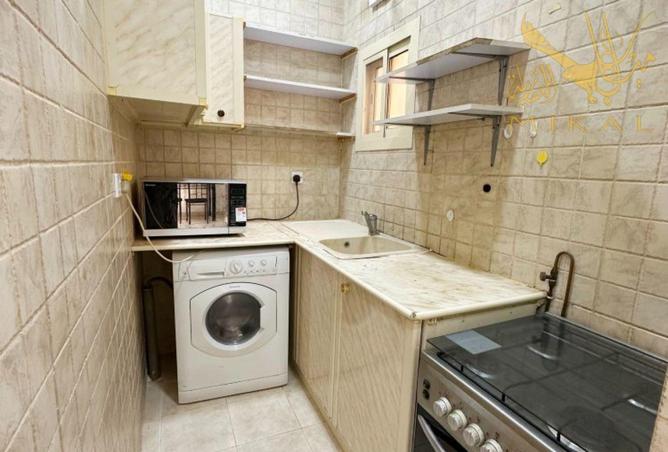 965579 - Property Image 3