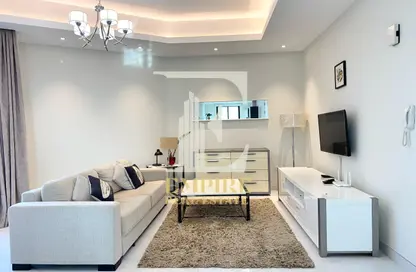 Apartment - 1 Bedroom - 2 Bathrooms for rent in Seef - Capital Governorate