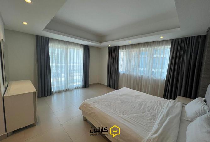 940131 - Property Image 2