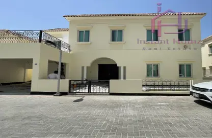 Villa - 4 Bedrooms - 4 Bathrooms for rent in Janabiya - Northern Governorate