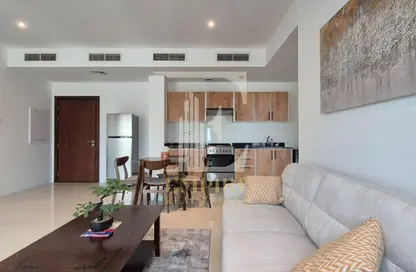 Apartment - 1 Bedroom - 1 Bathroom for rent in Sanabis - Manama - Capital Governorate