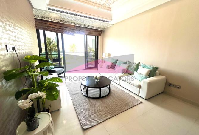 930179 - Property Image 2