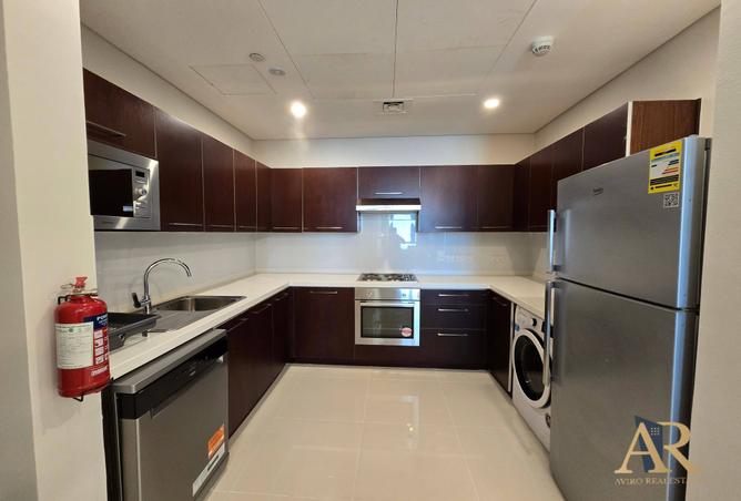 963876 - Property Image 3