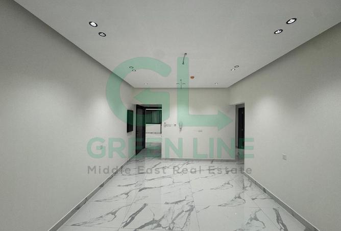 971183 - Property Image 2