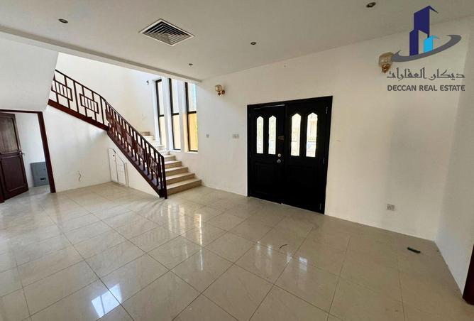 970417 - Property Image 2