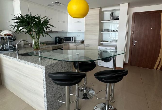 957301 - Property Image 2