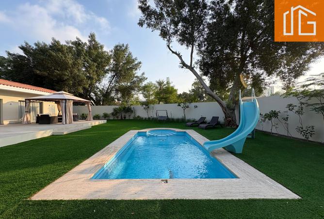 979973 - Property Image 2