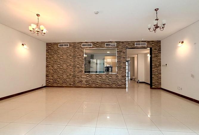 980791 - Property Image 3