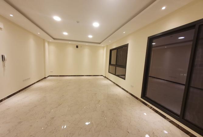 971138 - Property Image 2