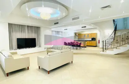 Villa - 4 Bedrooms - 5 Bathrooms for rent in Hamala - Northern Governorate