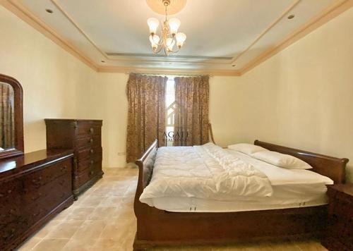 شقة - 5 غرف نوم - 5 حمامات للكراء في الجفير - محافظة العاصمة